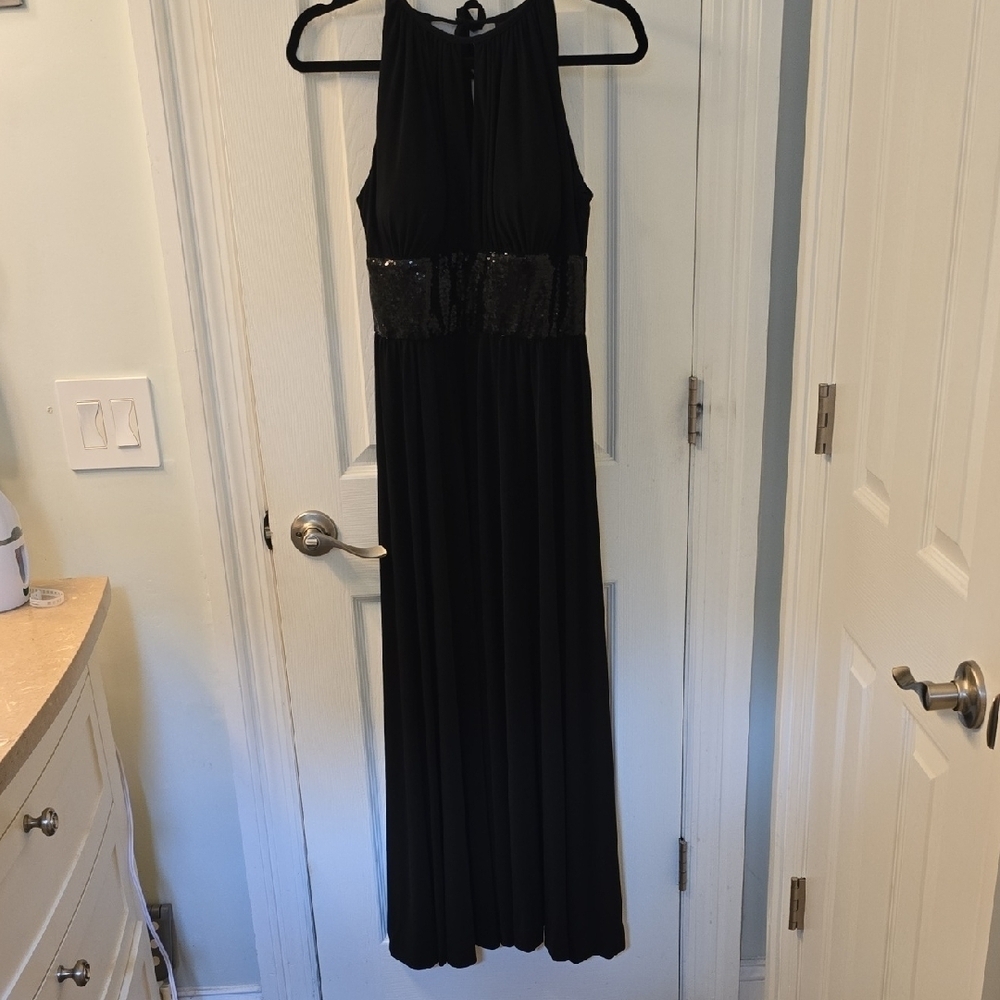 R&M Richards Black Maxi Dress with Sequin Detail And Built In Bra Size 6 (#9)